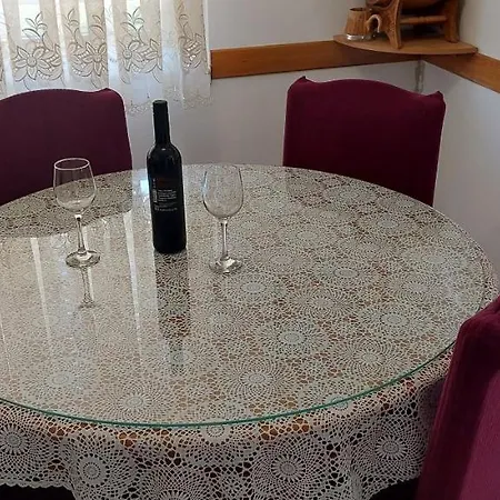 דירה Lana *